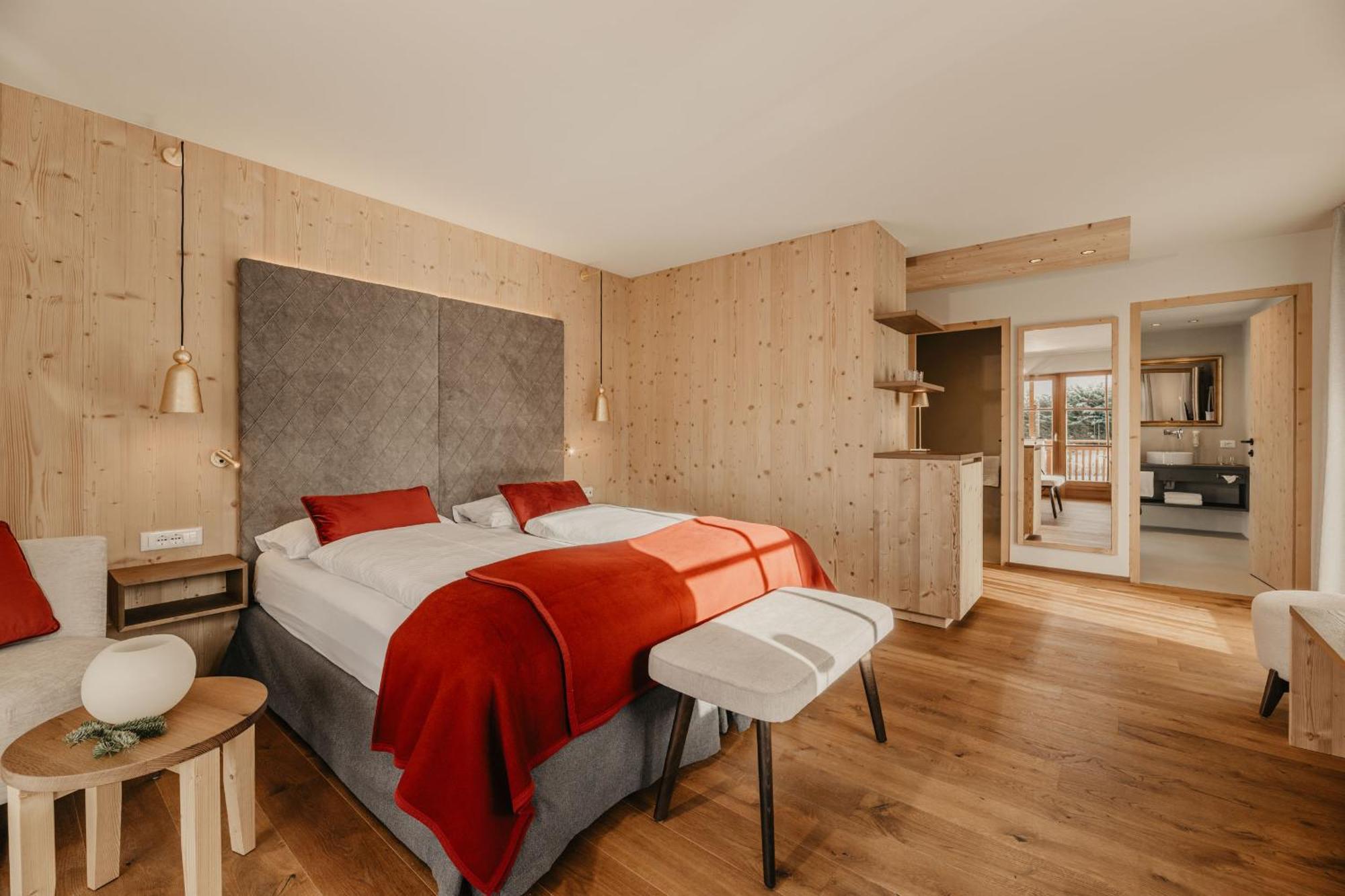 Hotel Castel Oswald Von Wolkenstein Castelrotto Luaran gambar