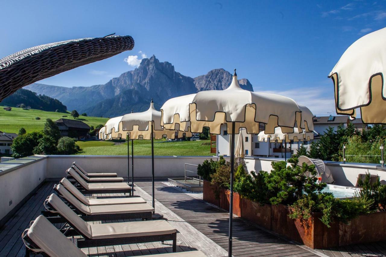 Hotel Castel Oswald Von Wolkenstein Castelrotto Luaran gambar
